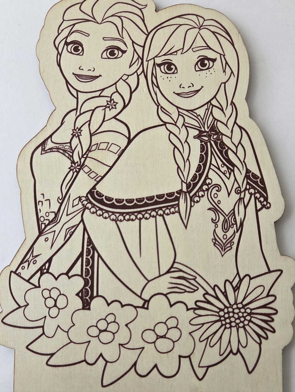 Disney Frozen Anna & Elsa Wooden Character Cutout Craft Decor 7